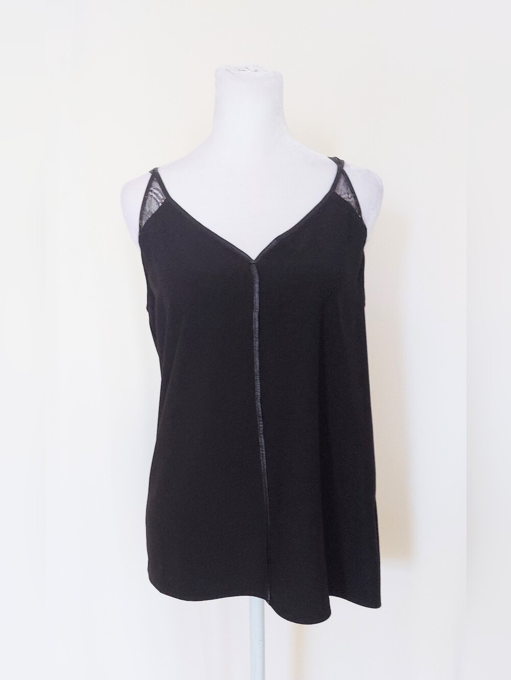 Cooper & Ella Sleeveless Blouse Tank Top Black Gold Lace Size Small
